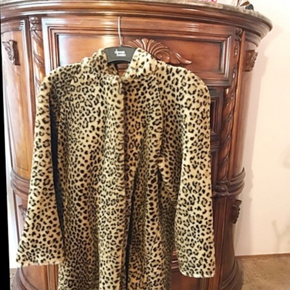 Dennie Basso Faux Fur Coat Leopard Print.Extra Shipping Chg included In Price. - Picture 2 of 15